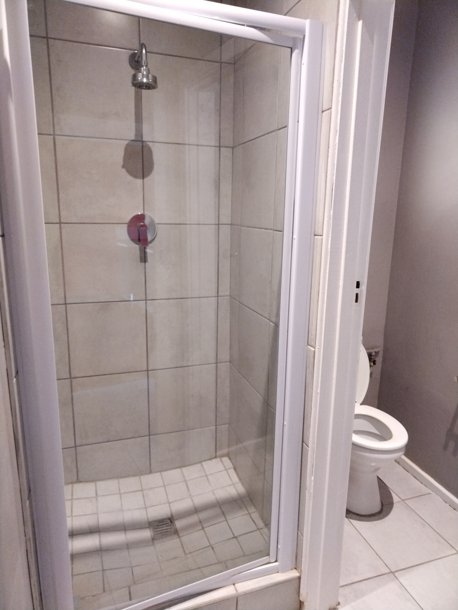 To Let 2 Bedroom Property for Rent in Cambridge Eastern Cape